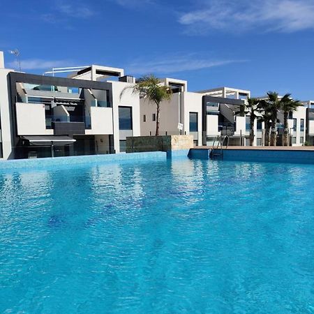 Oasis Beach Apartments Alicante Dış mekan fotoğraf
