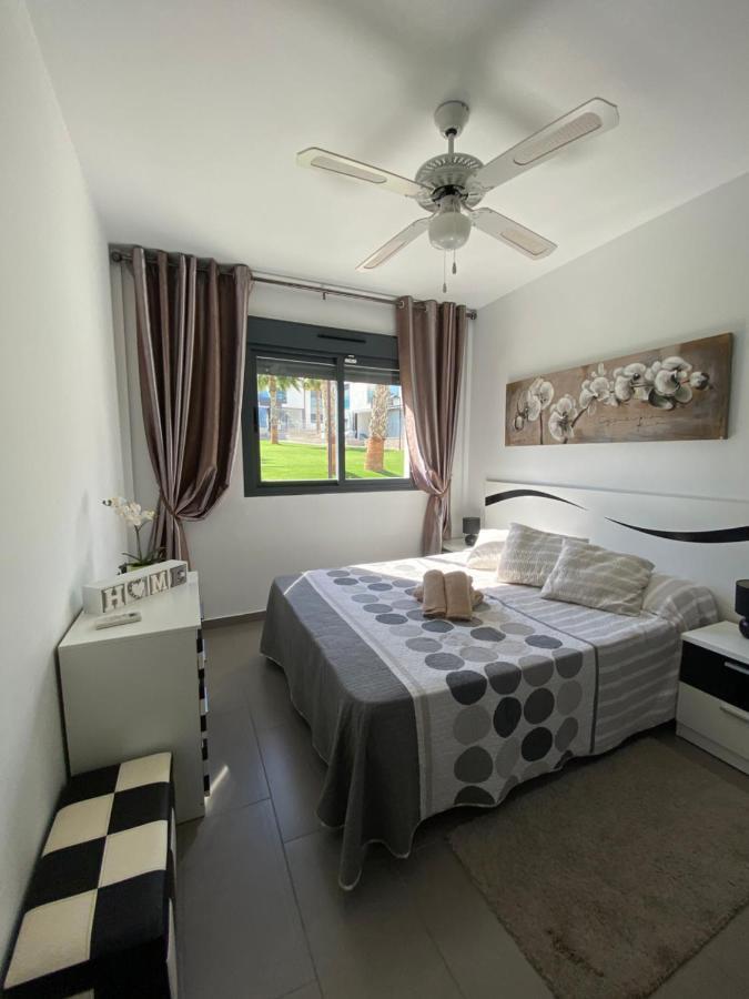 Oasis Beach Apartments Alicante Dış mekan fotoğraf