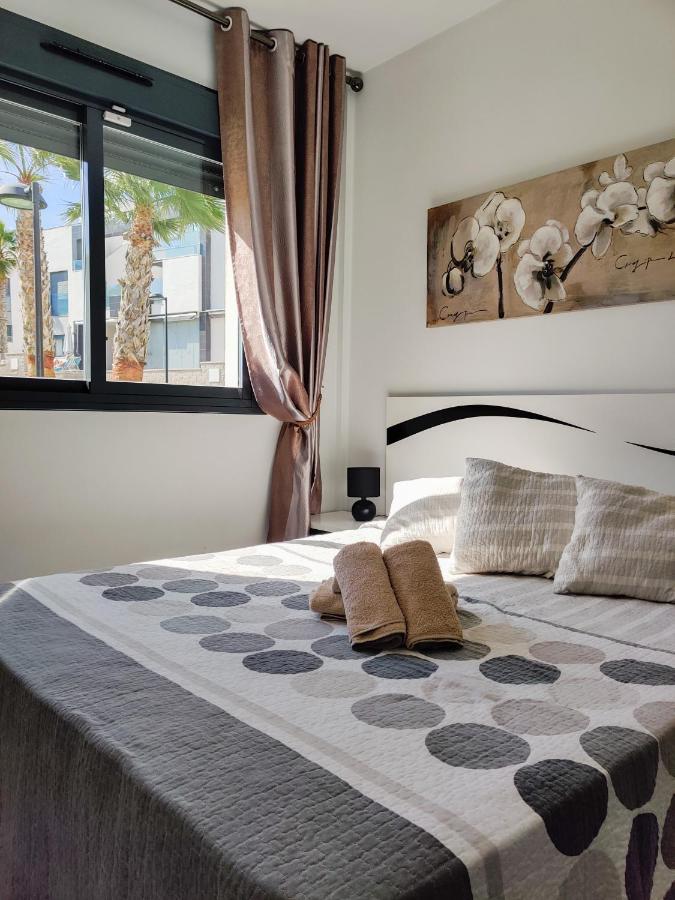 Oasis Beach Apartments Alicante Dış mekan fotoğraf