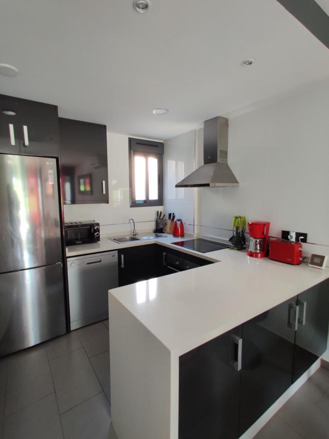 Oasis Beach Apartments Alicante Dış mekan fotoğraf