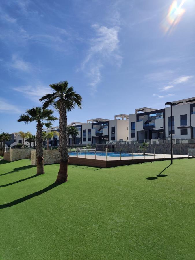 Oasis Beach Apartments Alicante Dış mekan fotoğraf
