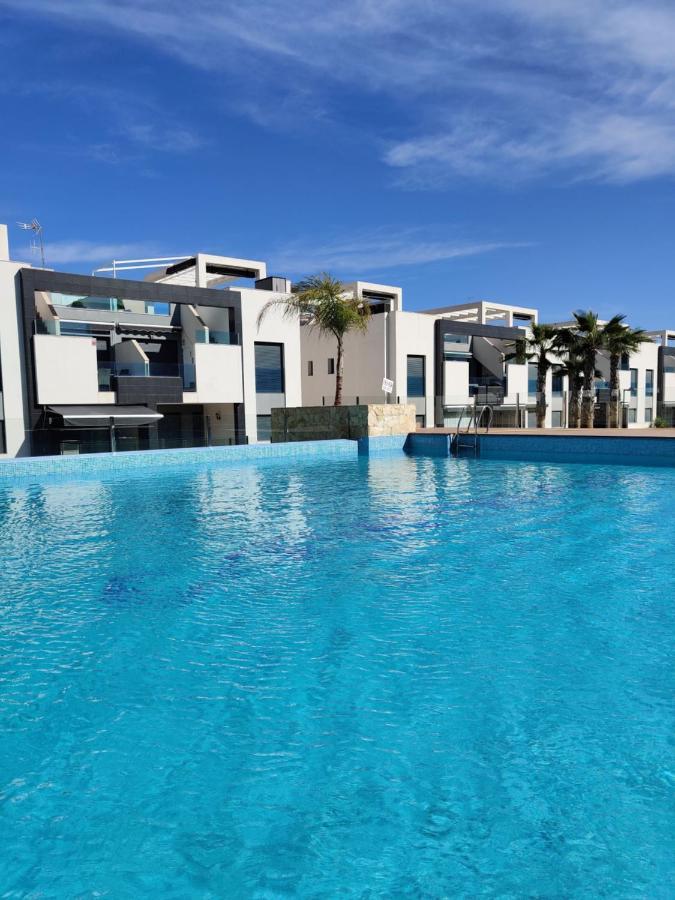 Oasis Beach Apartments Alicante Dış mekan fotoğraf