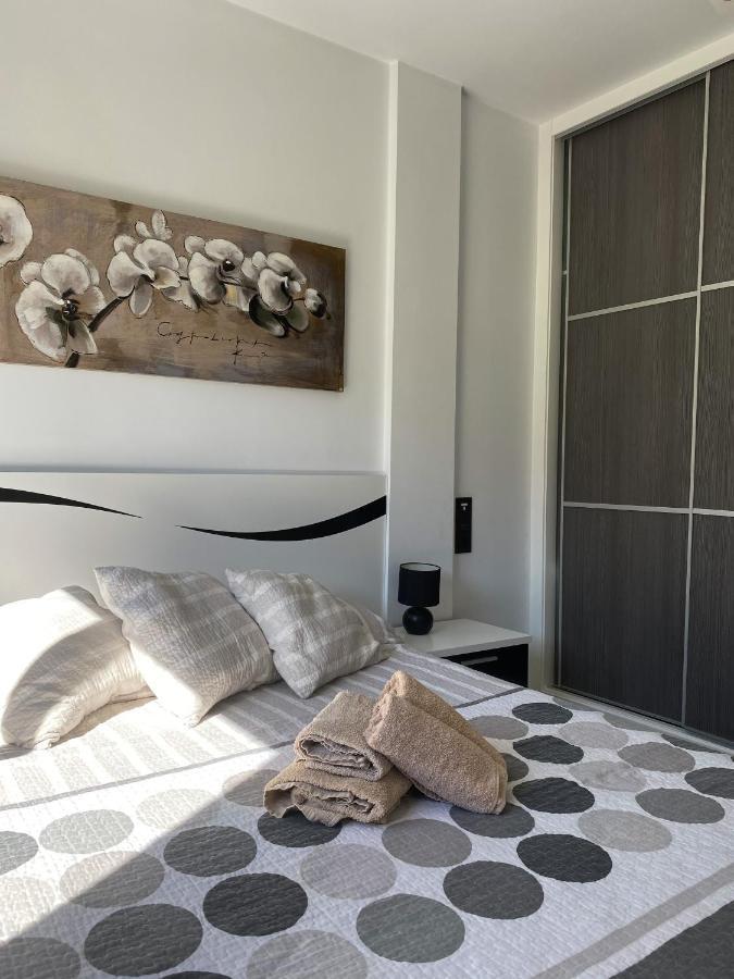Oasis Beach Apartments Alicante Dış mekan fotoğraf