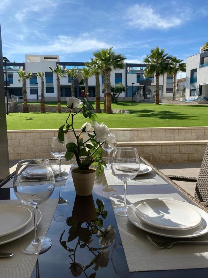 Oasis Beach Apartments Alicante Dış mekan fotoğraf